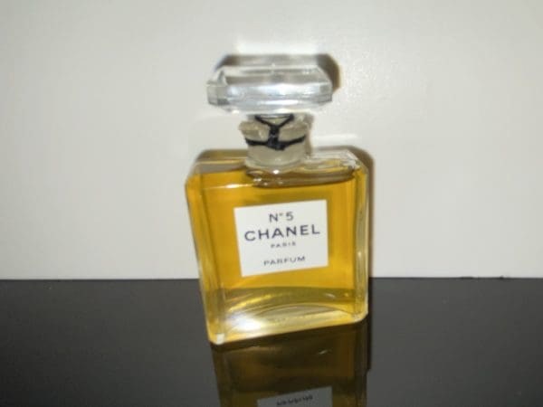 Chanel  N°5  čistý parfém  7,5 ml - Obrázek 5