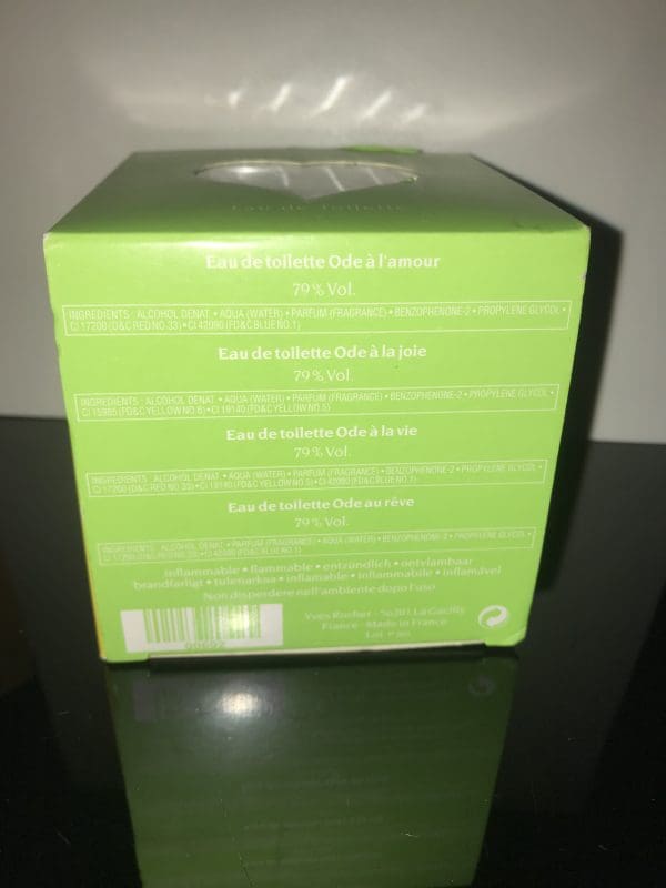 Yves Rocher Un amour de collection parfumée 4 x 5 ml box - Obrázek 3