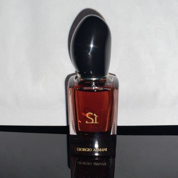 Giorgio Armani Sí Intense Eau de Parfum 7 ml - Obrázek 3