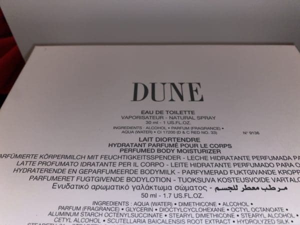 Christian Dior Dune set Eau de Toilette 30 ml Perfumed Body Moisturizer 50 ml - Obrázek 9