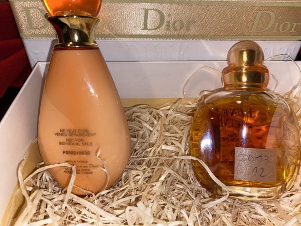 Christian Dior Dune set Eau de Toilette 30 ml Perfumed Body Moisturizer 50 ml - Obrázek 2