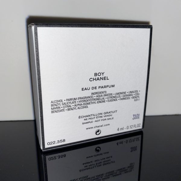 Les Exclusifs de Chanel Boy Eau de Parfum 4 ml - Obrázek 5