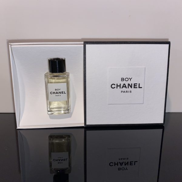 Les Exclusifs de Chanel Boy Eau de Parfum 4 ml - Obrázek 3