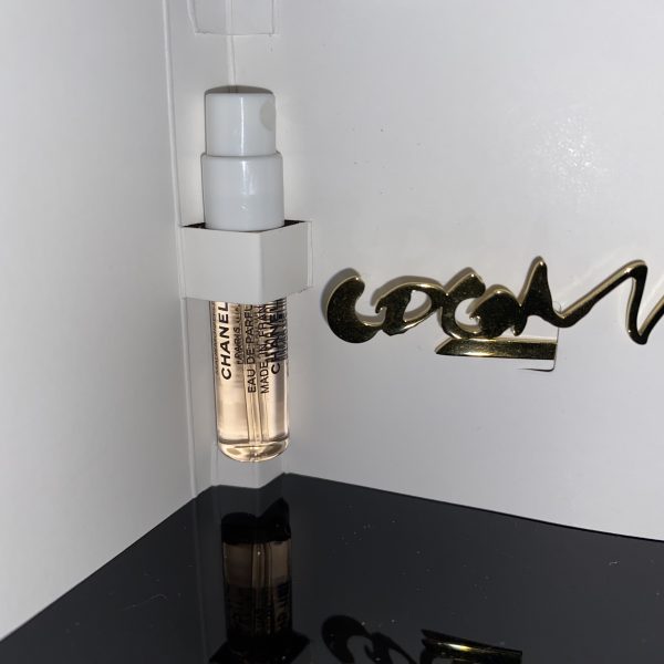 Chanel Coco Mademoiselle Eau de Parfum 1,5 ml + originální spona - Obrázek 4