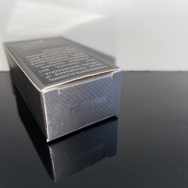 Tom Ford Oud Wood Eau de Parfum 7,5 ml - Obrázek 12