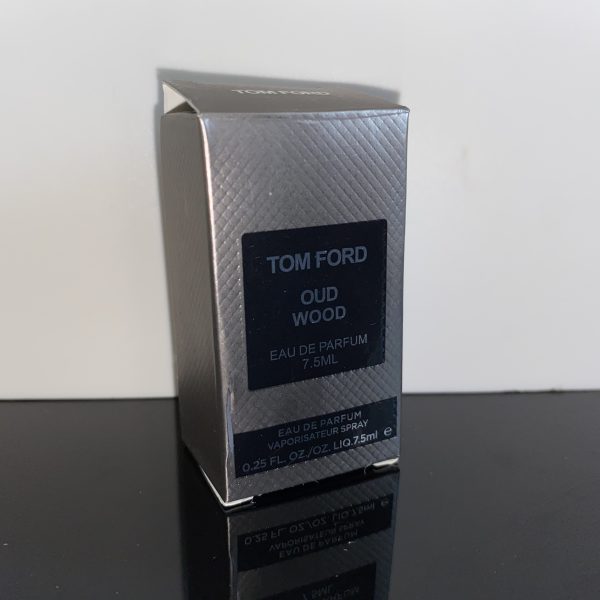 Tom Ford Oud Wood Eau de Parfum 7,5 ml - Obrázek 10