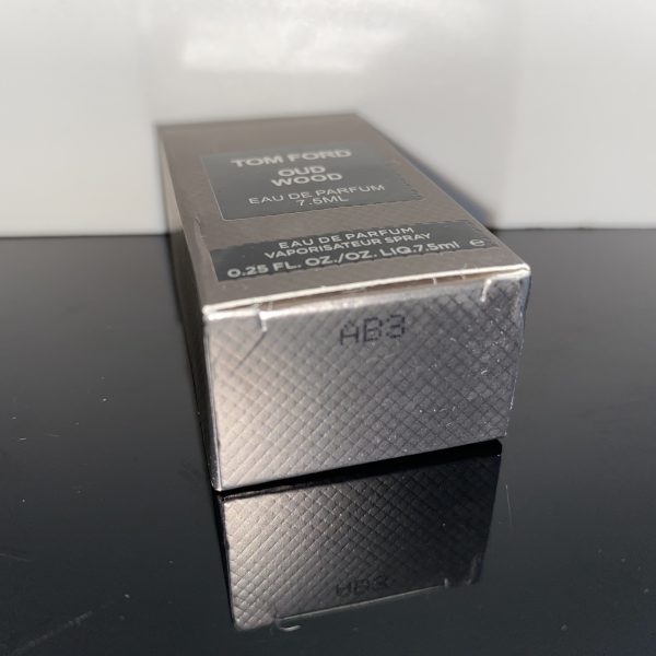 Tom Ford Oud Wood Eau de Parfum 7,5 ml - Obrázek 7