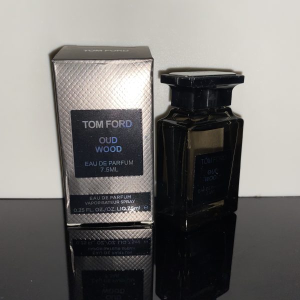 Tom Ford Oud Wood Eau de Parfum 7,5 ml - Obrázek 4