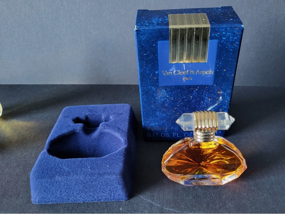 Van Cleef Arpels čistý parfém 5 ml box - Obrázek 10