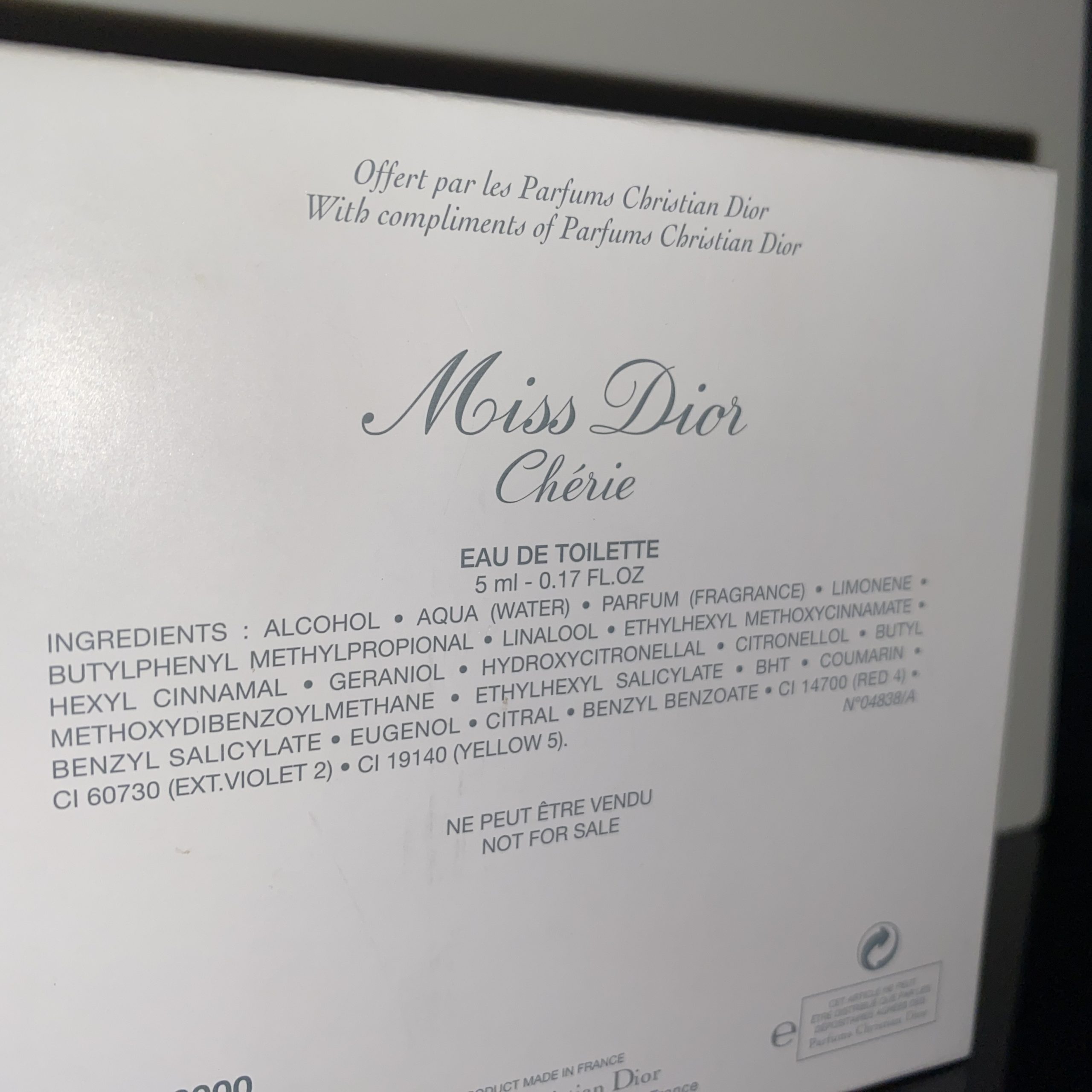Christian Dior Miss Dior Chérie Eau De Toilette (2010) 5 ml - Obrázek 4