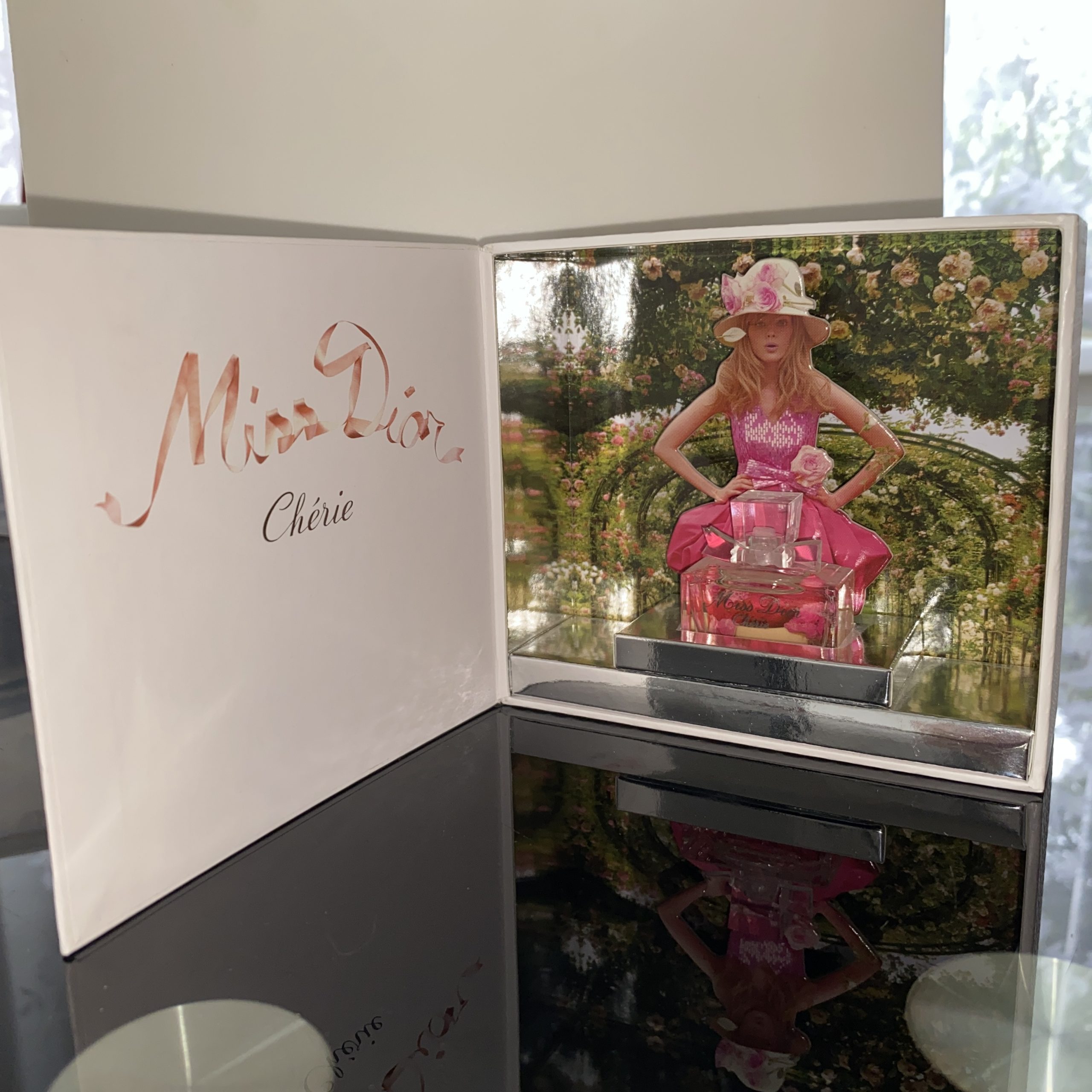 Christian Dior Miss Dior Chérie Eau De Toilette (2010) 5 ml
